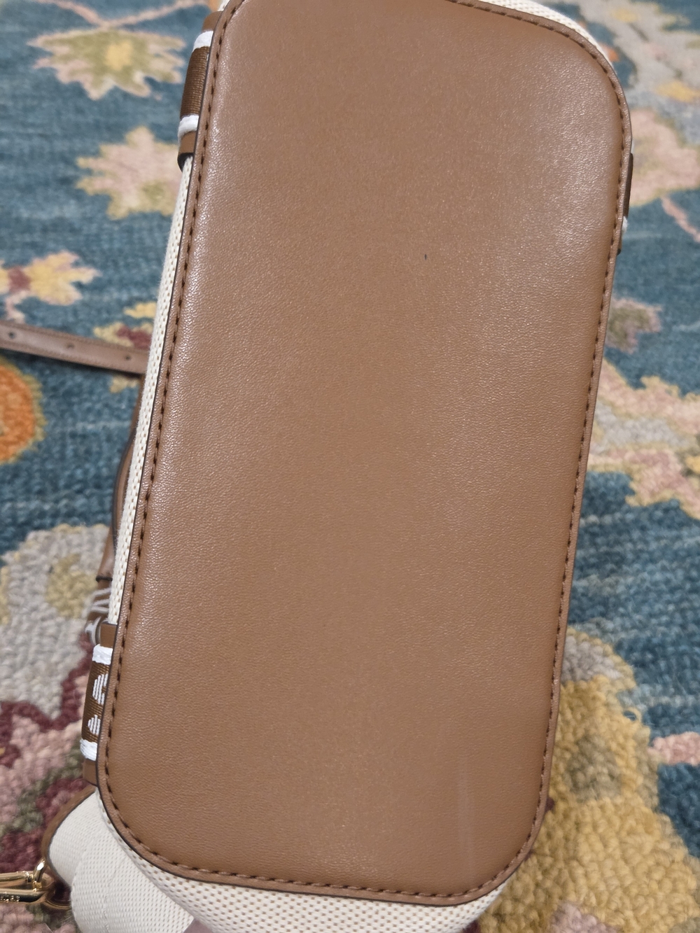 Michael Kors Cream Canvas Tote Crossbody with Brown Trim - Picture 4 of 11